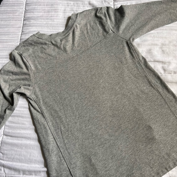 Nike sweater - Picture 3 of 3